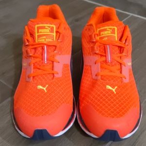 Men's PUMA size 11.5 running shoes